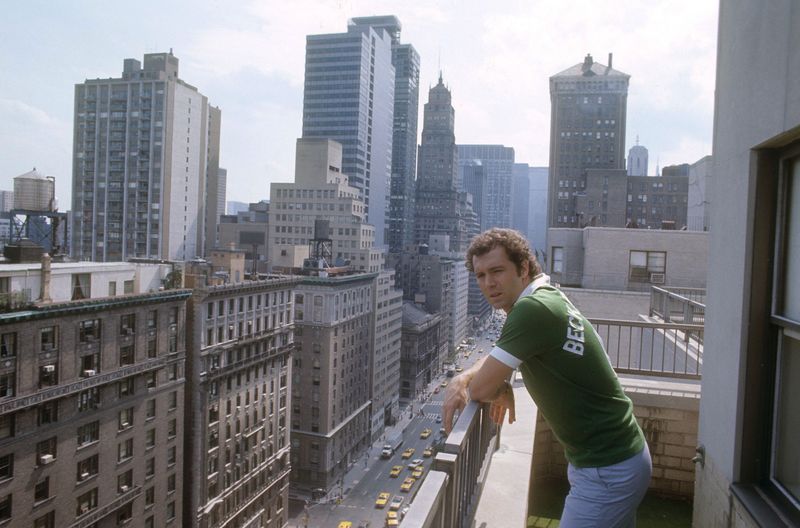 1977 wechselte Franz Beckenbauer nach New York. Sein Abschied aus München war von einigen Misstönen begleitet.