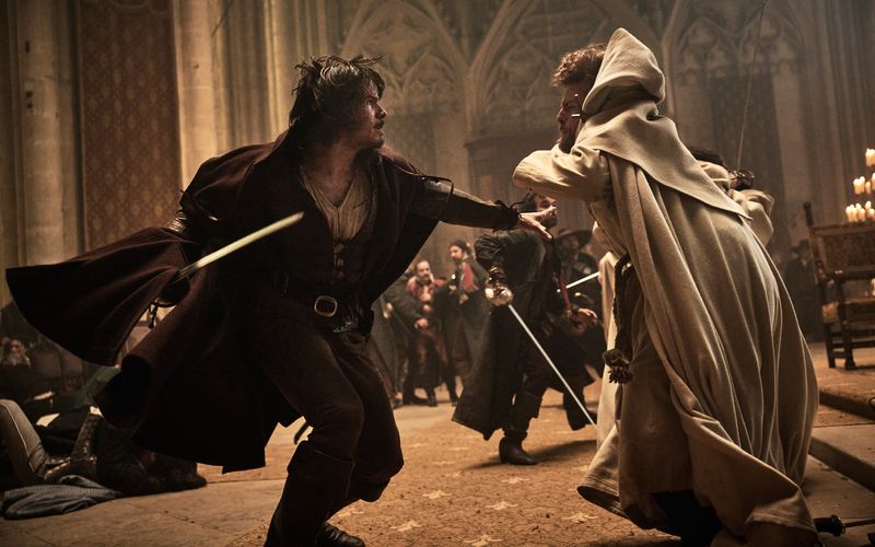 Später sind sie Verbündete, hier aber wird erst einmal gekämpft: D'Artgnan (François Civil, links) und Aramis (Romain Duris).