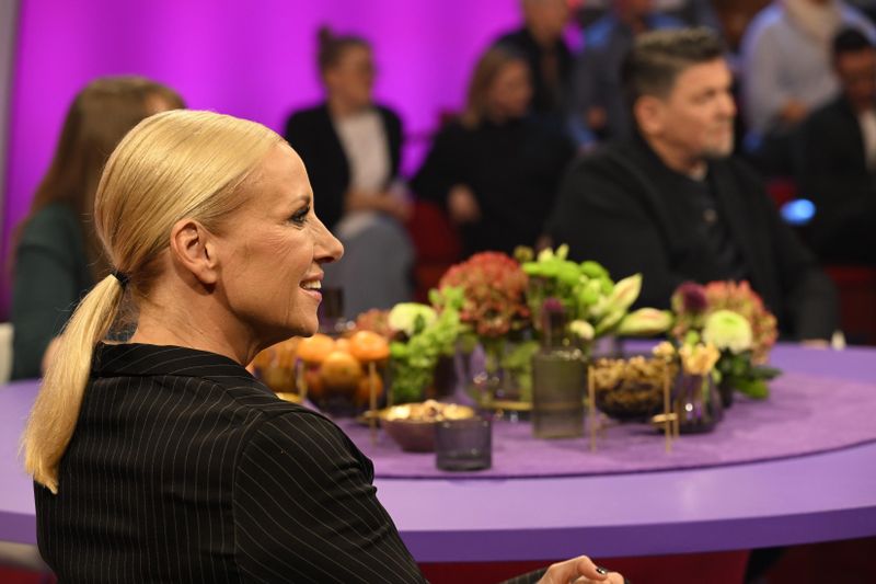 ZDF-"Fernsehgarten"-Moderatorin Andrea Kiewel war eine der prominenten Gäste bei "2025! Menschen, Bilder, Emotionen".