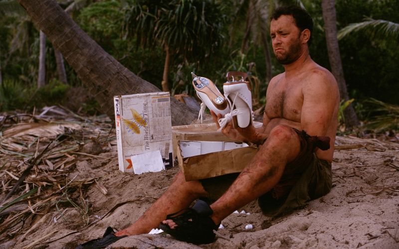 Selten durchlief ein Schauspieler innerhalb einer Filmproduktion solche Extreme wie Tom Hanks für "Cast Away - Verschollen" (Donnerstag, 28. Mai, 20.15 Uhr, RTLZWEI). Doch der Oscar-Pristräger ist nicht der Einzige, der seinen Körper für eine Rolle extremen Belastungen ausgesetzt hat. Sehen Sie hier weitere eindrückliche Beispiele.
