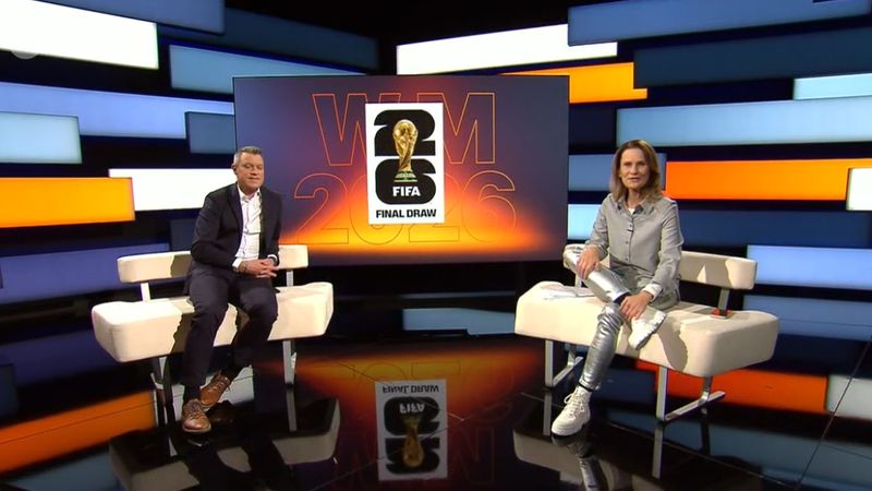 Ordneten die Show fürs ZDF ein: Hanno Balitsch und Katrin Müller-Hohenstein.