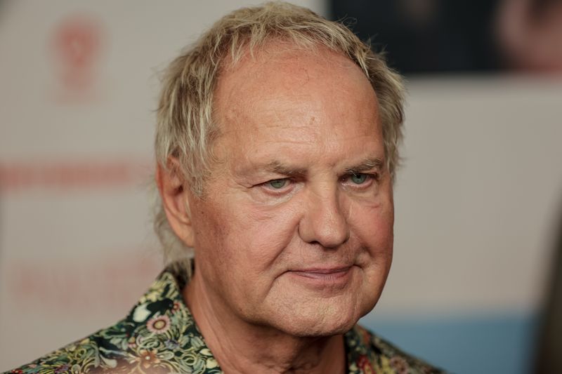 Ungewohnte Rolel: Uwe Ochsenknecht fungiert als Moderator und Sprecher.