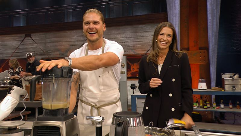 "Die machen einen ganz wuschig": Laura Wontorra fand bei "Europa grillt den Henssler" großen Gefallen an Isländer Rúrik Gíslason (Bild) und seinem Landsmann Sævar Lárusson.