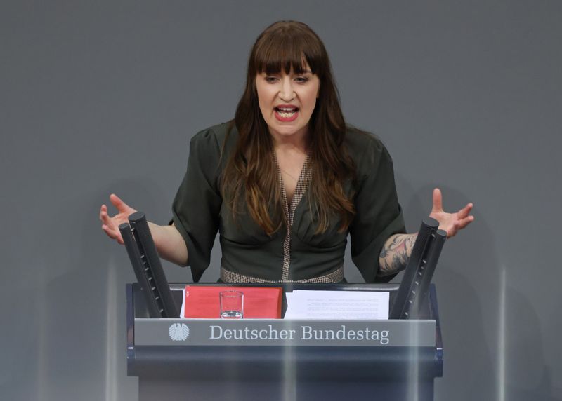 Die chronische Migräne belastet Heidi Reichinnek im Alltag massiv.