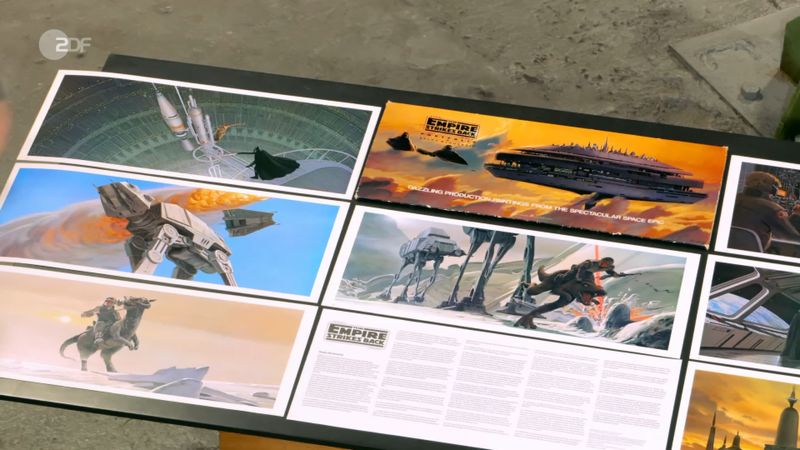 Annika Raßbach erklärte, dass es sich um 24 Reproduktionen einer Auftragsarbeit des Illustrators Ralph McQuarrie handelte.