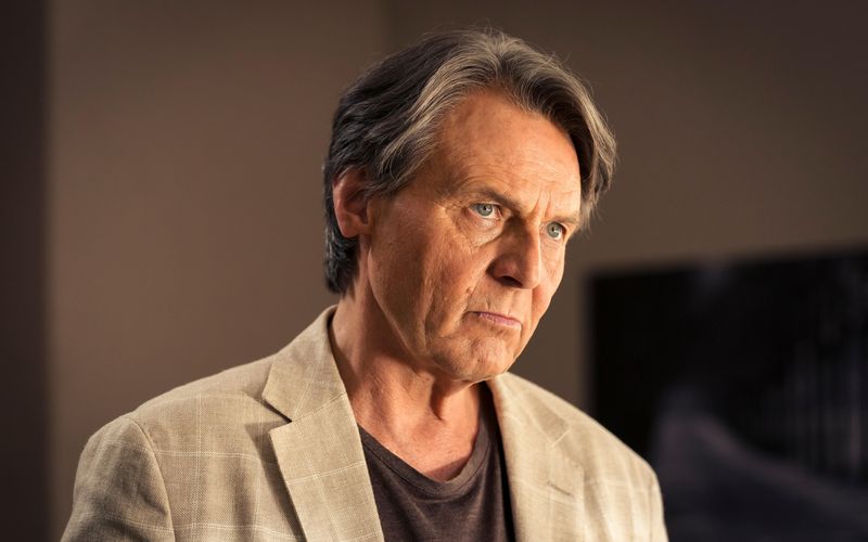 "GZSZ"-Star Wolfgang Bahro glänzt in "Haveltod - Ein Potdsdam-Krimi" als Profiler Armin Weber.