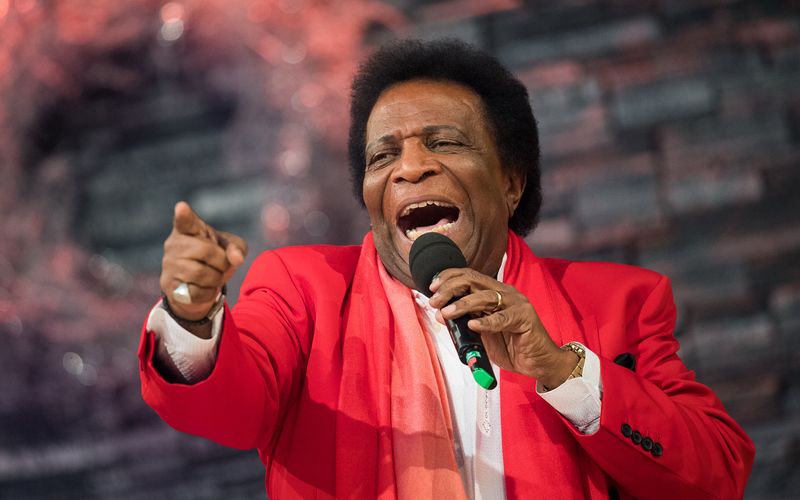 Roberto Blanco wünscht sich mehr Newcomer im deutschen Schlager-TV.