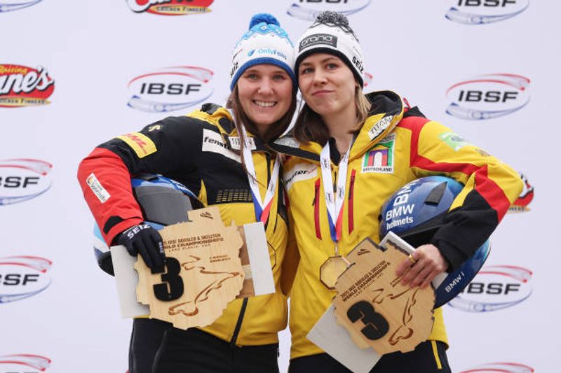 Bei den Bob-Weltmeisterschaften 2025 in Lake Placid wurden  die Deutschen Lisa Buckwitz (links) und Kira Lipperheide Dritte.