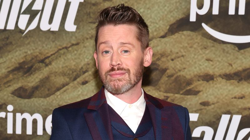 Macaulay Culkin hat in der Late-Night-Show von Jimmy Kimmel über die Dreharbeiten von "Kevin - Allein zu Haus" gesprochen.