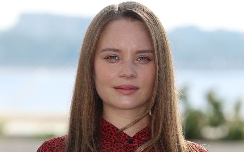 "Ich bin aus Prenzlauer Berg, deswegen ist der Ku'damm eine Weltreise für mich": Sonja Gerhardt (2025 in Cannes) gehört auch in "Ku'Damm 77" zu den Stars.