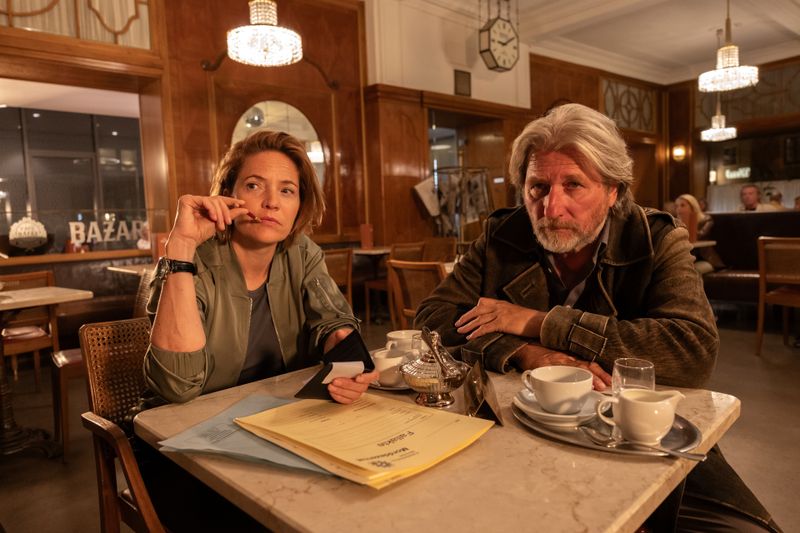 Lu Frey (Patricia Aulitzky) und Hubert Mur (Michael Fitz) halten wenig von der Arbeitsweise des jeweils anderen.