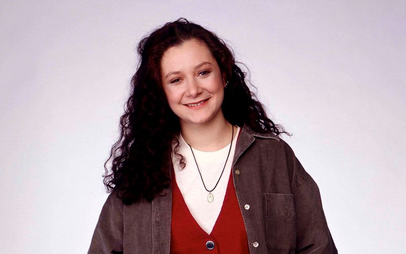 Sara Gilbert spielte in "Roseanne" die mit sich selbst und der Welt hadernde Jugendliche Darlene. Das Ende der von 1988 bis 1997 produzierten Sitcom bedeutete nicht das Karriereaus für die US-Schauspielerin. Der Einzug in den Hollywood-Olymp gelang ihr aber auch nicht.