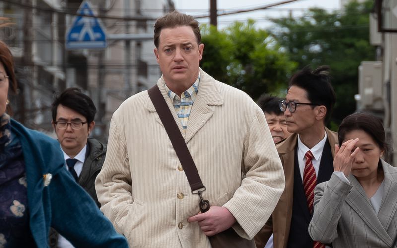 US-Schauspieler Philip (Brendan Fraser) scheint in Japan in einer Karriere-Sackgasse gelandet. Doch dann ergattert er in "Rental Family" neue Rollen, die viel mehr sind als nur irgendwelche Jobs.