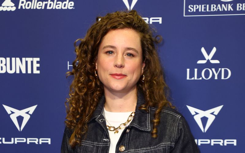 "Reiterhof Wildenstein"-Star Klara Deutschmann schlüpft ab Donnerstag, 12. März, in die Rolle der mit ADHS lebenden Rettungssanitäterin Elli Kempfer. 