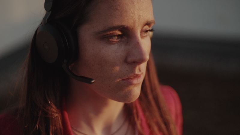 Victoria hat ihren Job gekündigt, um frei zu sein. Glücklich wird sie aber auch damit nicht.