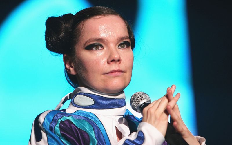 Es ist nicht das erste Mal, dass Art-Pop-Legende Björk zur Unabhängigkeit Grönlands aufgerufen hat.