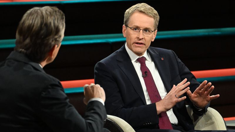 CDU-Politiker Daniel Günther erläuterte bei "Markus Lanz", warum Social Media für Kinder unter 16 Jahren unzugänglich gemacht werden sollte.