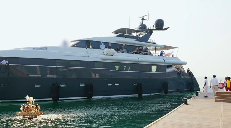 Beim Anlegen der Indigo Star hatte der Kapitän erhebliche Probleme.