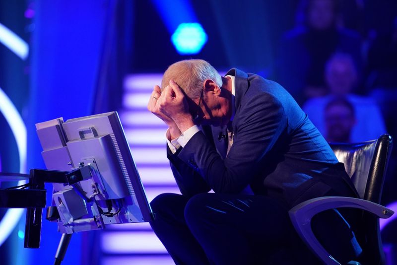 Günther Jauch verzweifelte am Montagabend ob der Pannenserie. An den meisten davon war er beteiligt.