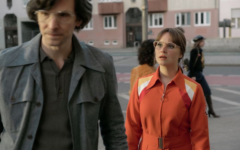 Drei Frauengenerationen vor 70er-Kulisse: "Ku'damm 77" erzählt die Geschichte der Familie Schöllack weiter. 
