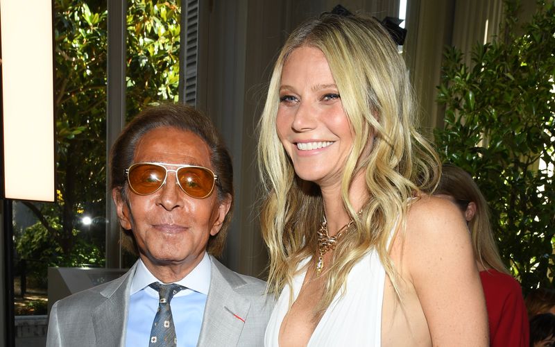 Auch Gwyneth Paltrow gehörte zu den Bewunderern von Valentino. Auf Instagram verabschiedete sich die Hollywood-Schauspielerin mit rührenden Worten von dem Modemacher.