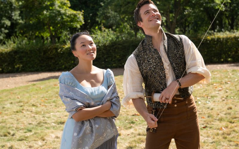 Die vierte Staffel von "Bridgerton" erzählt von Benedict Bridgerton (Luke Thompson) und Sophie Baek (Yerin Ha).