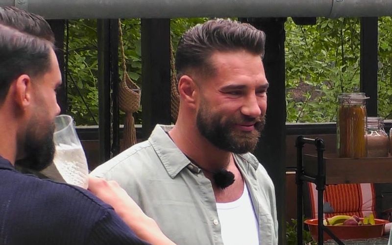 Aleks Petrovic glaubt, dass eine gute Beziehung feminine und maskuline "Energie" brauche.