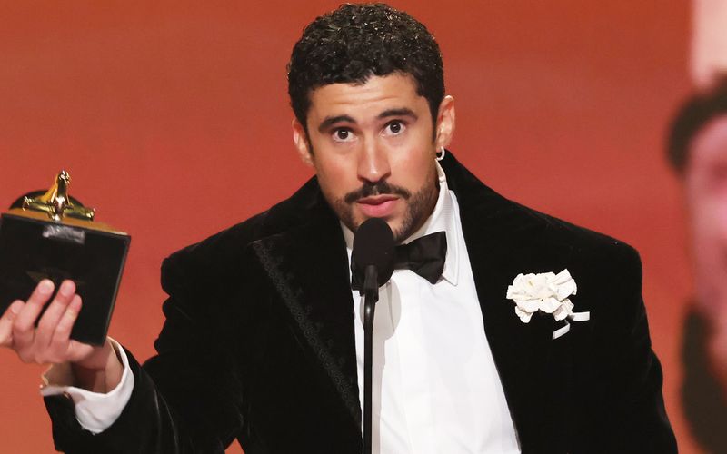 Bad Bunny gewann als erster lateinamerikanischer Künstler den Grammy für das beste Album des Jahres.