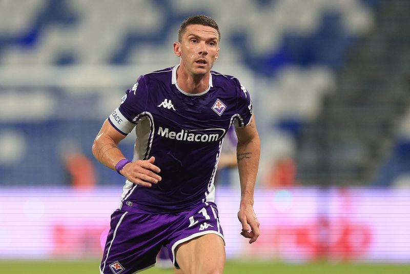 In der jüngsten Ausgabe seines Podcasts begrüßte Robin Gosens die Sportjournalistin Monica Lierhaus zum Gespräch.