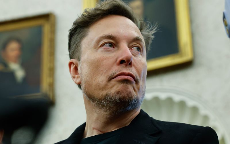 "Tyrann": Elon Musk griff den spanischen Ministerpräsidenten Pedro Sánchez in einem Post scharf an.