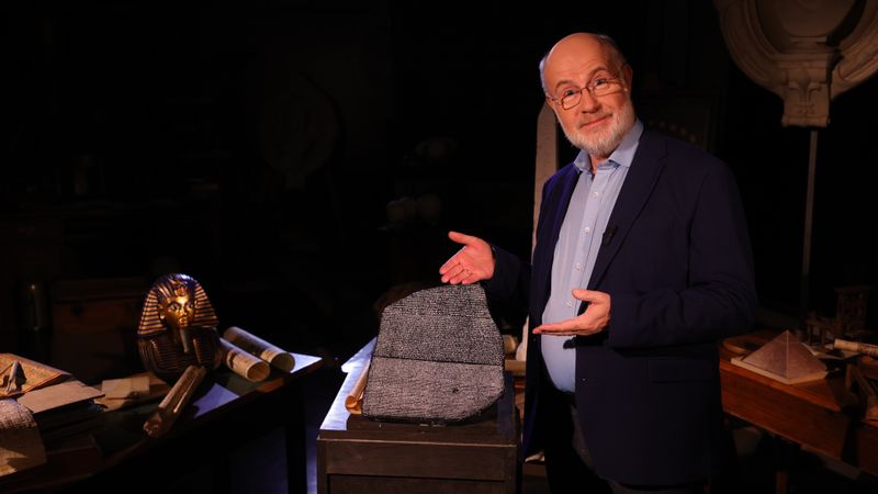 Harald Lesch nimmt die Geschichtsinteressierten auf eine Entdeckungsreise durch die Vergangenheit mit.