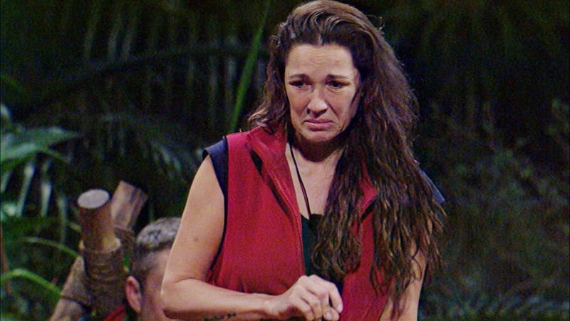 Simone Ballack hat ein Problem mit Gil: "In mir brodelt es auch. Wenn ich jetzt sehe, dass du plötzlich zwei bis drei Tage vor dem Finale so lustig bist ... Für mich bist du zu gut drauf."