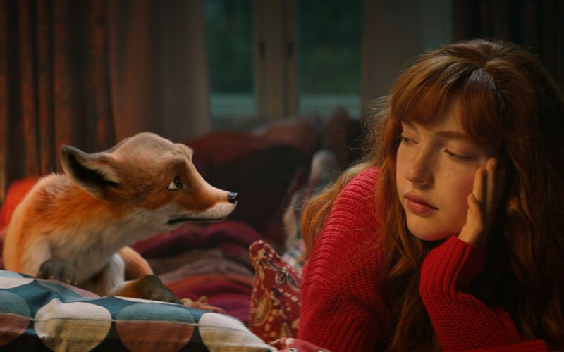 Eine ausweglose Situation? Ida (Emilia Maier) und ihr Begleittier Rabbat fürchten die Schließung der "Schule der magischen Tiere".