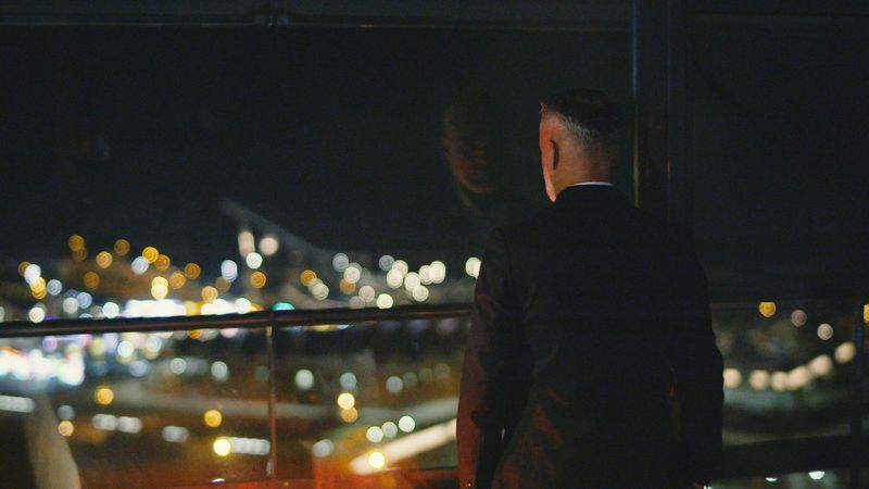 Die ZDF-Doku "Bad Banker" porträtiert den ehemaligen Geldwäscher Ali C., der einst für Hamburger Drogenhändler Millionen wusch.
