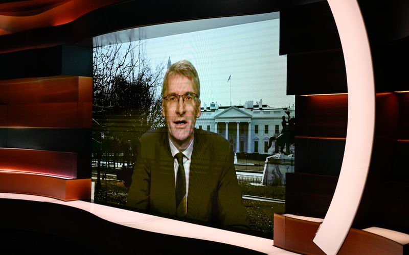 Laut Elmar Theveßen schwinde Donald Trumps Beliebtheit innerhalb der USA.