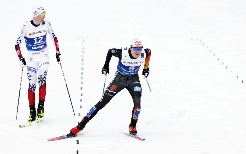 Vinzenz Geiger, hier bei der Nordischen Ski-WM 2025 in Trondheim, brach bei der Langlauf-Entscheidung in der Nordischen Kombination ein und sorgte für einen echten "Behle-Moment".