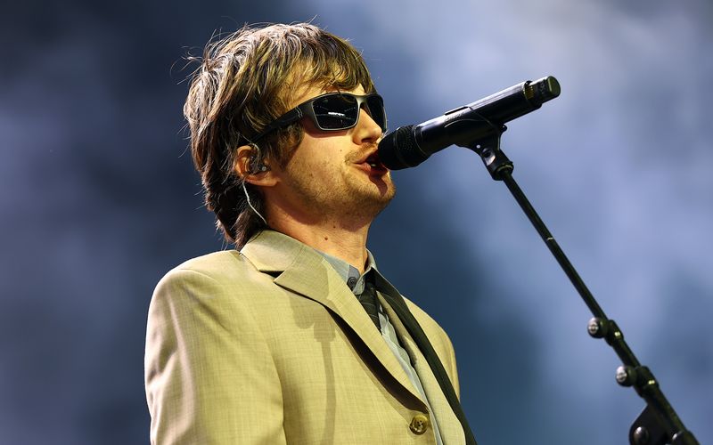 Als Djo landete "Stranger Things"-Schauspieler Joe Keery mit "End of Beginning" einen weltweiten Hit.