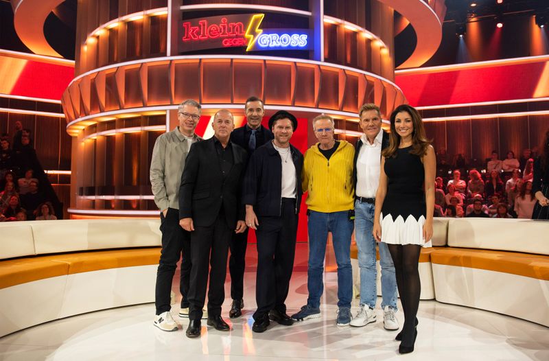 Stellen sich dem Kräftemessen (von links): Frank Thelen, Heino Ferch, Kai Pflaume, Johannes Oerding, Christopher Lambert sowie Dieter und Carina Bohlen.