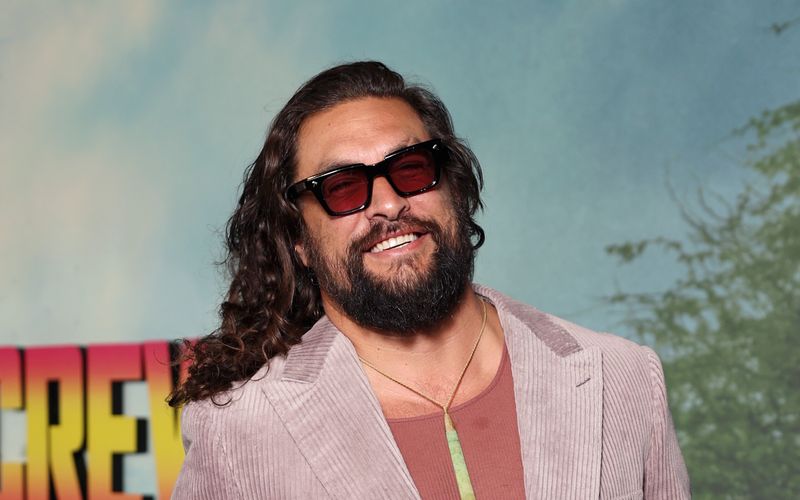 Jason Mamoa hat gut lachen: An ihm führt in Hollywood derzeit kein Weg vorbei. Er spielt in "Helldivers" die Hauptrolle.