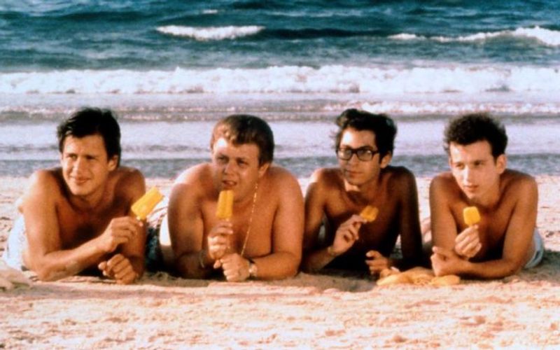 Sie waren die Gesichter einer der erfolgreichsten Komödienreihen der 70er- und 80er-Jahre: Die Stars aus "Eis am Stiel" wurden über Nacht berühmt. Doch was wurde aus Benny, Momo und Johnny? Unsere Bildergalerie zeigt, wie ihre Karrieren nach der Kultfilmreih weitergingen - zwischen Filmset, Theaterbühne und Reality-TV.