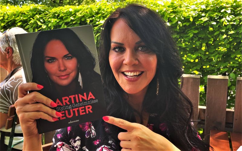 Martina Reuter ist dem deutschen TV-Publikum aus dem SAT.1-"Frühstücksfernsehen" bekannt.