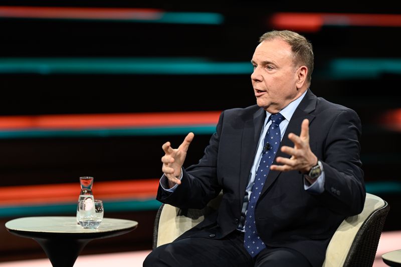 Bei "Markus Lanz" fand Ex-US-General Ben Hodges drastische Worte: Europa müsse endlich mehr Verantwortung übernehmen und dürfe nicht länger zögern.