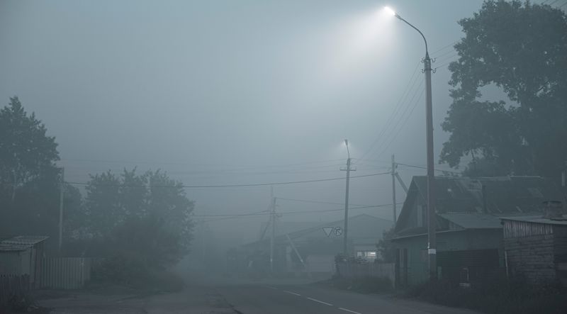 Hinter den Fassaden mancher Dörfer geht es grausig zu.