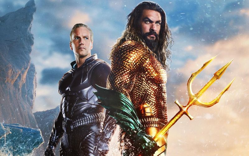 In "Aquaman: Lost Kingdom" muss der Titelheld (Jason Momoa, rechts) sich mit seinem Halbbruder une Rivalen Orm (Patrick Wilson) verbünden, um Atlantis vor dem Untergang zu bewahren.