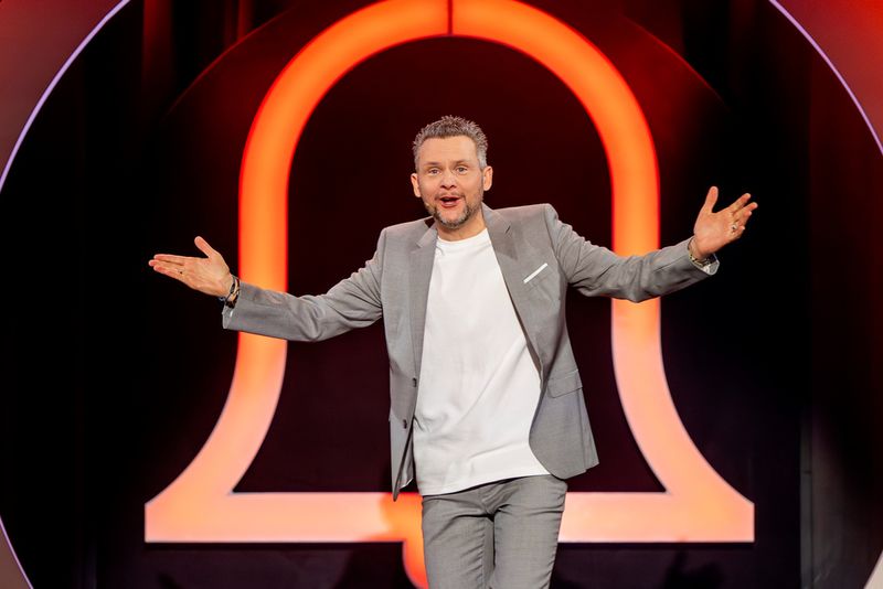 Durch die Preisverleihung des 54. Deutschen Kleinkunstpreises führt der Mainzer Kabarettist Tobias Mann.