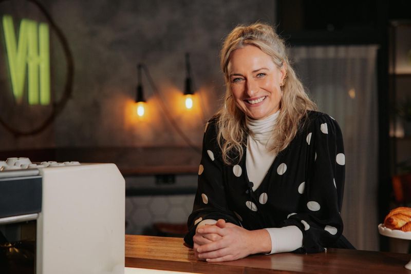 Eva Mona Rodekirchen spricht beim "GZSZ-Bargeflüster" offen über ihre Wechseljahre.