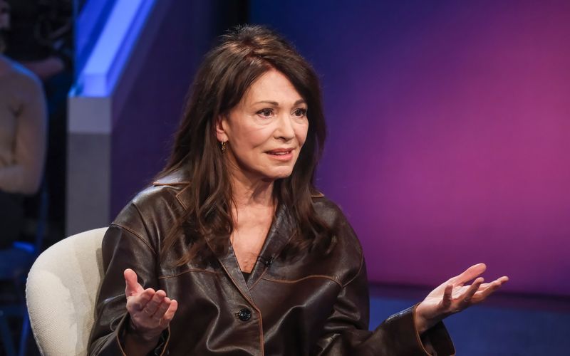 Iris Berben zeigte sich als "Maischberger"-Gast besorgt um den Zustand von Gesellschaft und Demokratie.