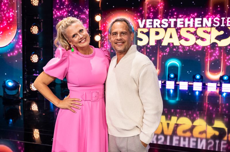 In der aktuellen Ausgabe "Verstehen Sie Spaß?" empfängt Barbara Schöneberger wieder zahlreiche Promis - darunter Moritz Bleibtreu.