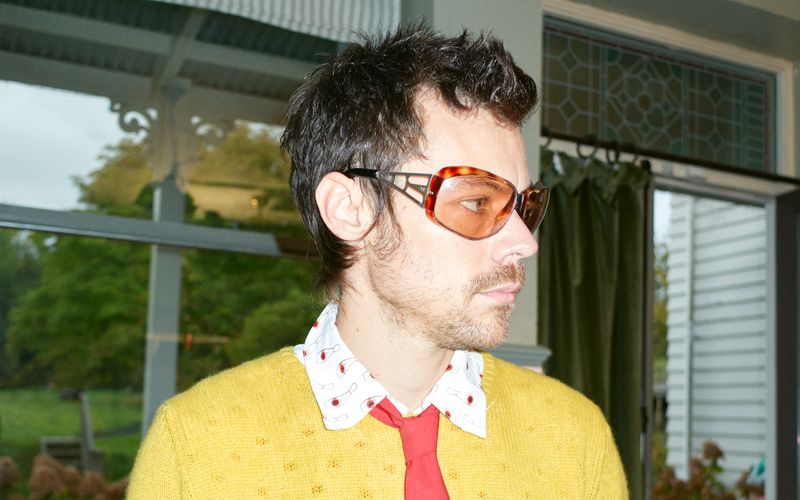 Harry Styles meldet sich nach vier Jahren mit neuer Musik zurück: Auf dem Album "Kiss All The Time. Disco, Occasionally." erfindet sich das einstige One-Direction-Mitglied mal wieder neu. 