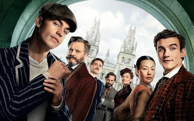 Hero Fiennes Tiffin (links) spielt die Titelrolle in "Young Sherlock", einer Krimi-Action-Serie, deren erste Staffel von Guy Ritchie inszeniert wurde. 